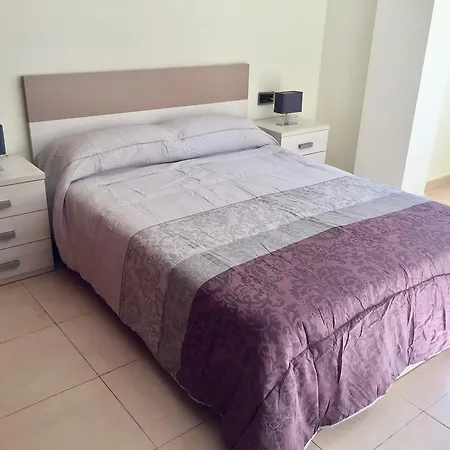 Apartamento Piso Centrico De 100 M2 *